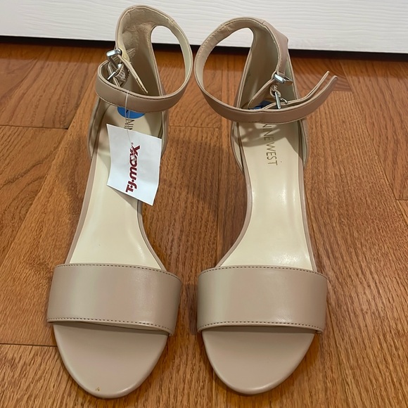 nine west nude shoes